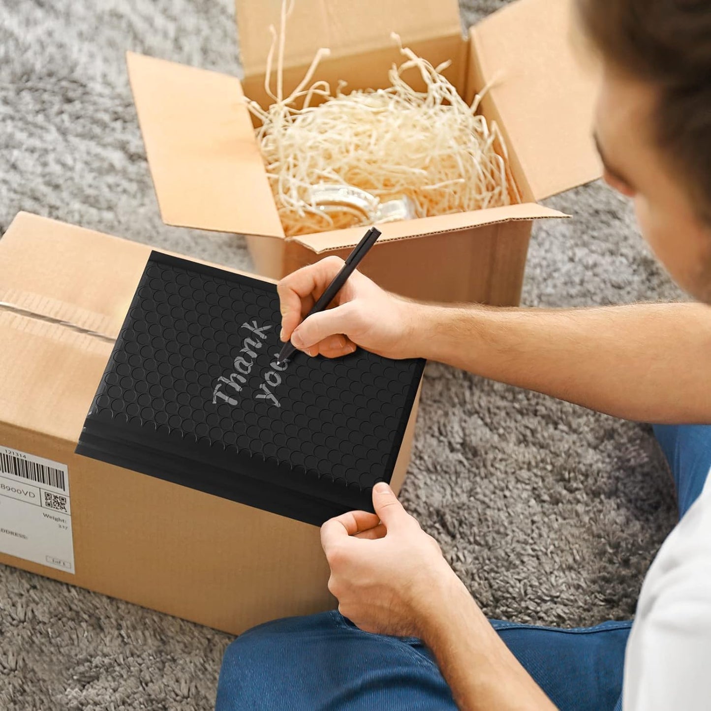 Metronic Bubble Mailers 6x10 Inch 600 Pack Black Waterproof Bubble Mailer Usable Size 6x9'' Padded Envelopes Self Seal, Cushioning Mailer for Packaging, Shipping, Mailing, Small Business Supplies