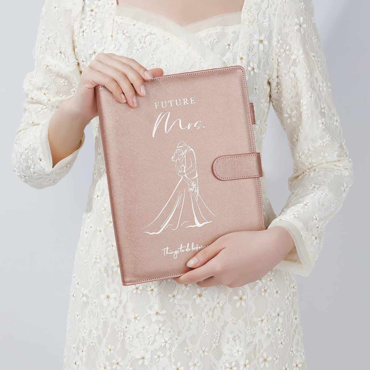 AW BRIDAL Best Engagement Gifts for Fiance Her Wedding Gifts For Bride To Be⣠Future Mrs Leather Wedding Planning Book And Organizer Engagement Journal Notebook Budget Binder, 140 Pages, Rose Gold