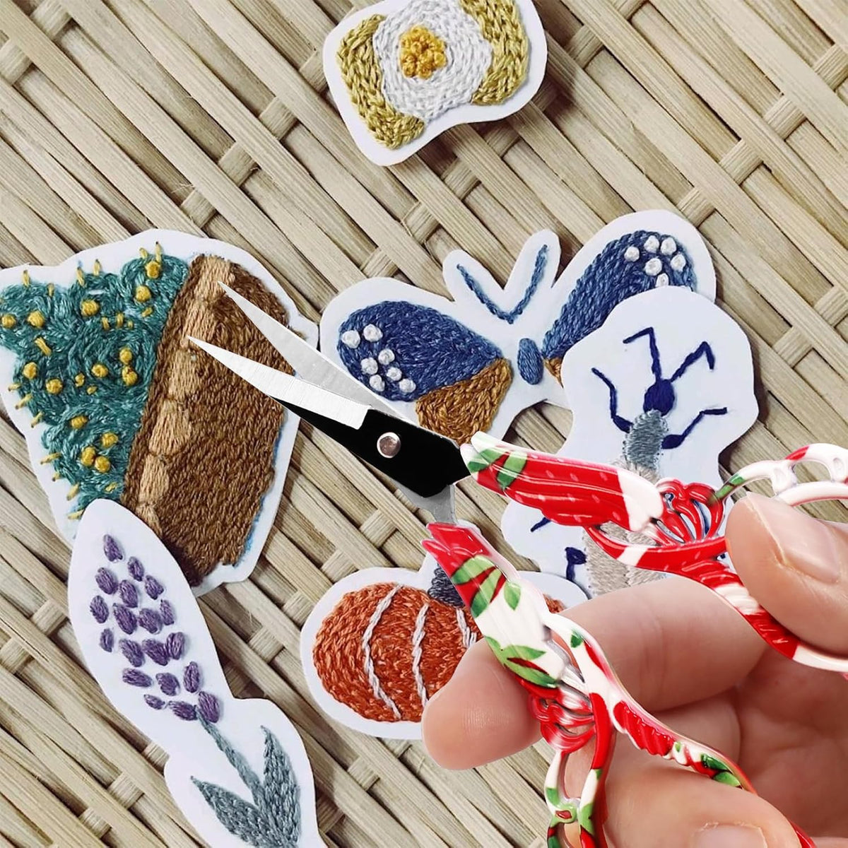 BIHRTC Vintage Rainbow Mini Shears with Artificial Leather Cover Stainless Steel Scissors Small Vintage Sharp Detail Shears for Embroidery Sewing Craft Needle Work Art Work