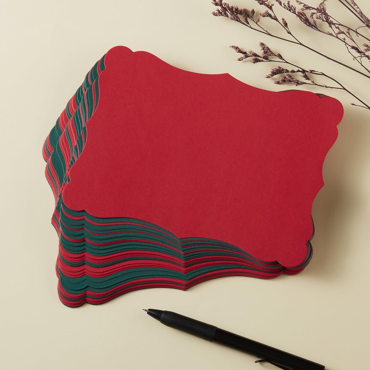 50 Pack Christmas Blank Kraft Cards Cardstock Thick Paper Brown Greeting Cards for DIY Gift Card Menus, Baby Shower and Wedding Invitations (Christmas Red/Green, 4x6IN)