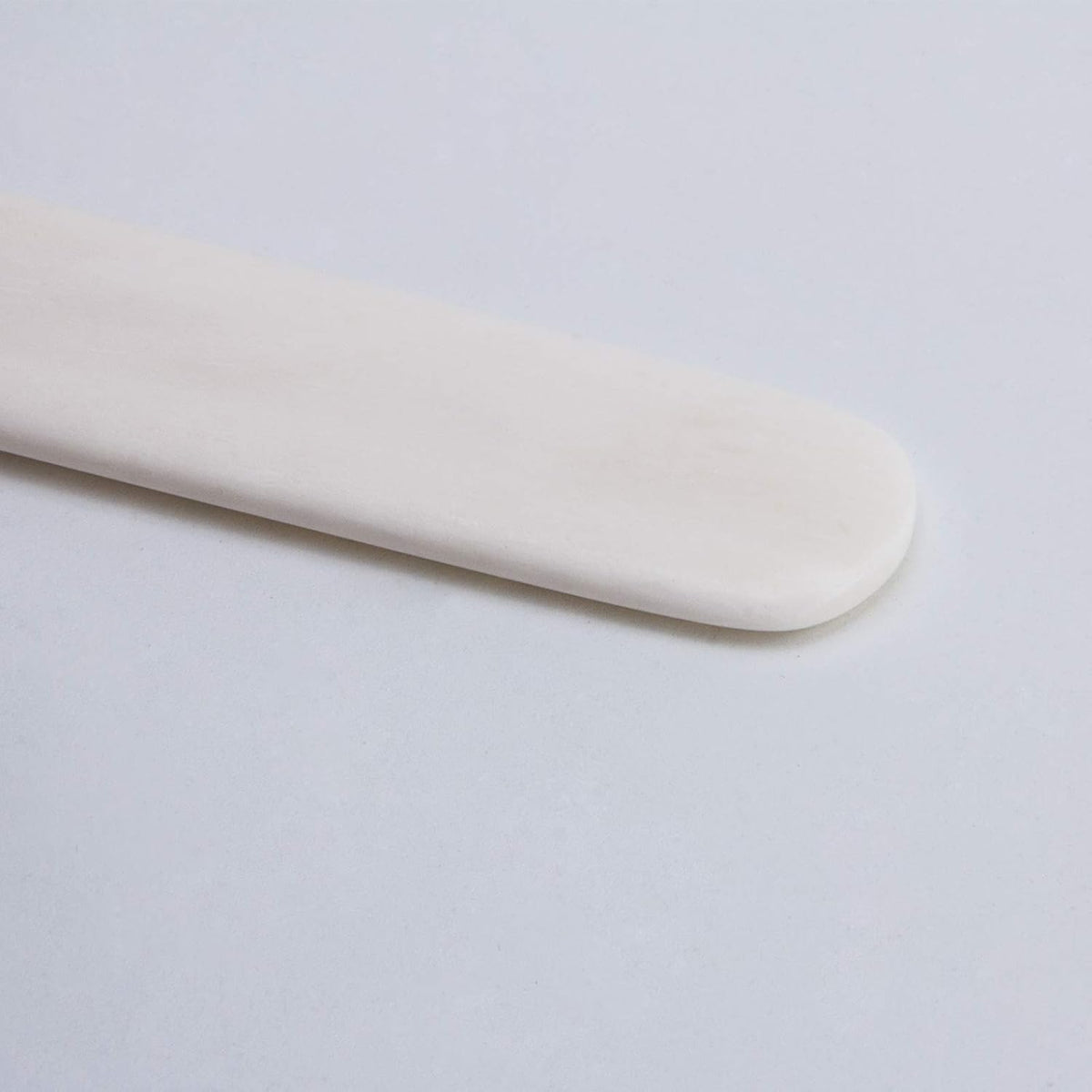 VENCINK 8 inch Genuine Bone Folder Natural Origami Paper Creaser Scoring Folding Tool for Leather Cards DIY Handmade Bookbinding Burnishing Shaping Creasing (100% Real Cattle Bone)