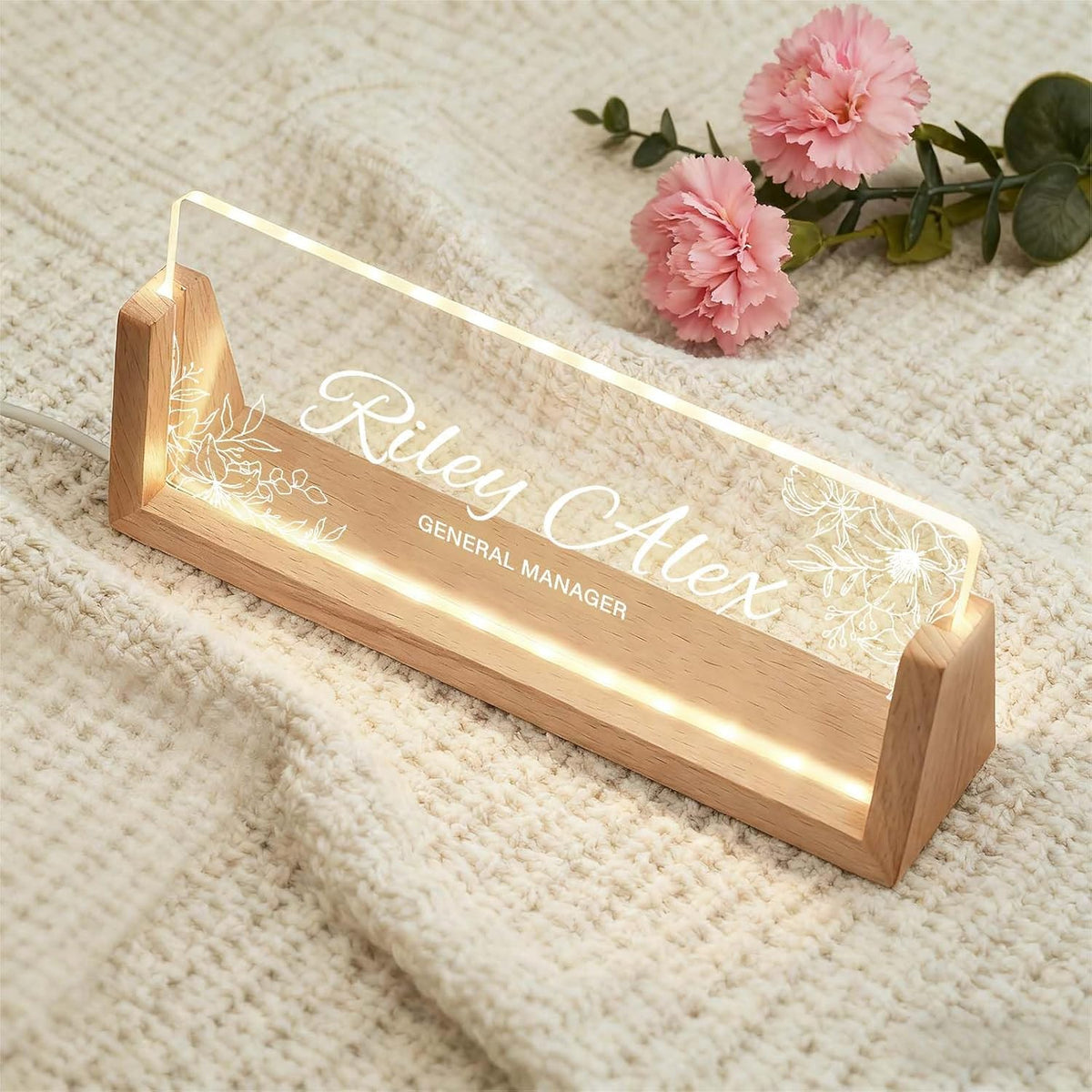 Personalized Office Name Plate for Desk, Custom Light Up Acrylic Desk Sign for Coworker Boss Teacher Gift, Employee Recognition Present