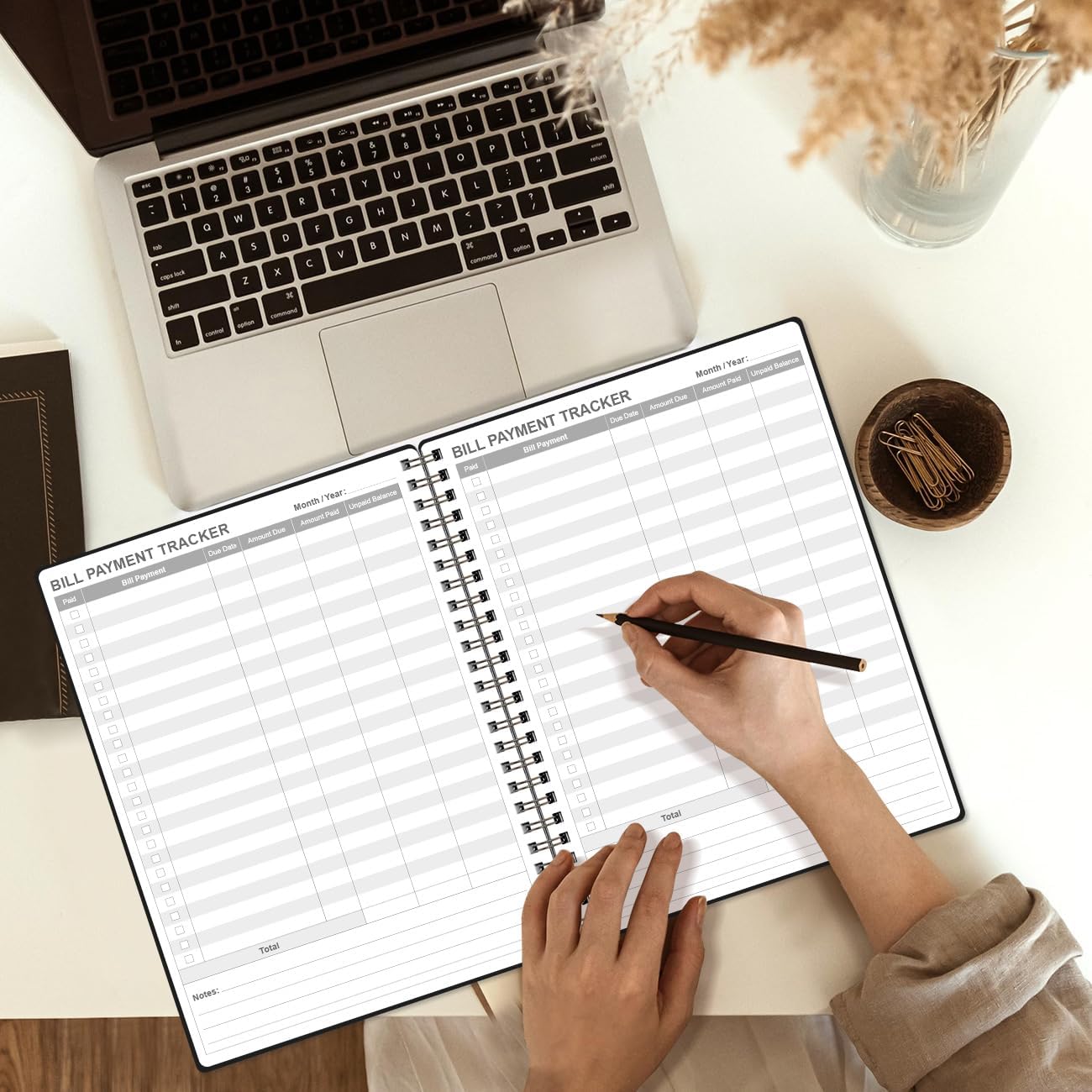 Bill Payment Tracker Notebook - Monthly Bill Organizer & Planner for Personal Budgeting Financial, Payments Checklist Organizer, 8" x 10.5", Black
