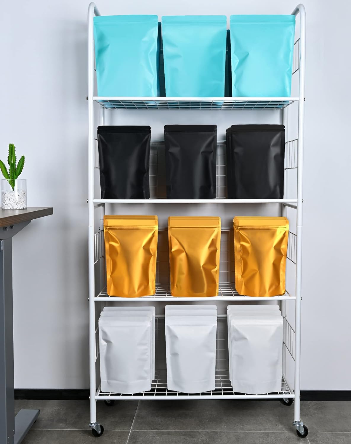 100 Pack Resealable Stand Up Bags,Smell Proof Pouch Sealable Foil Pouch Bags for Packaging (Gold, 4" x 6")