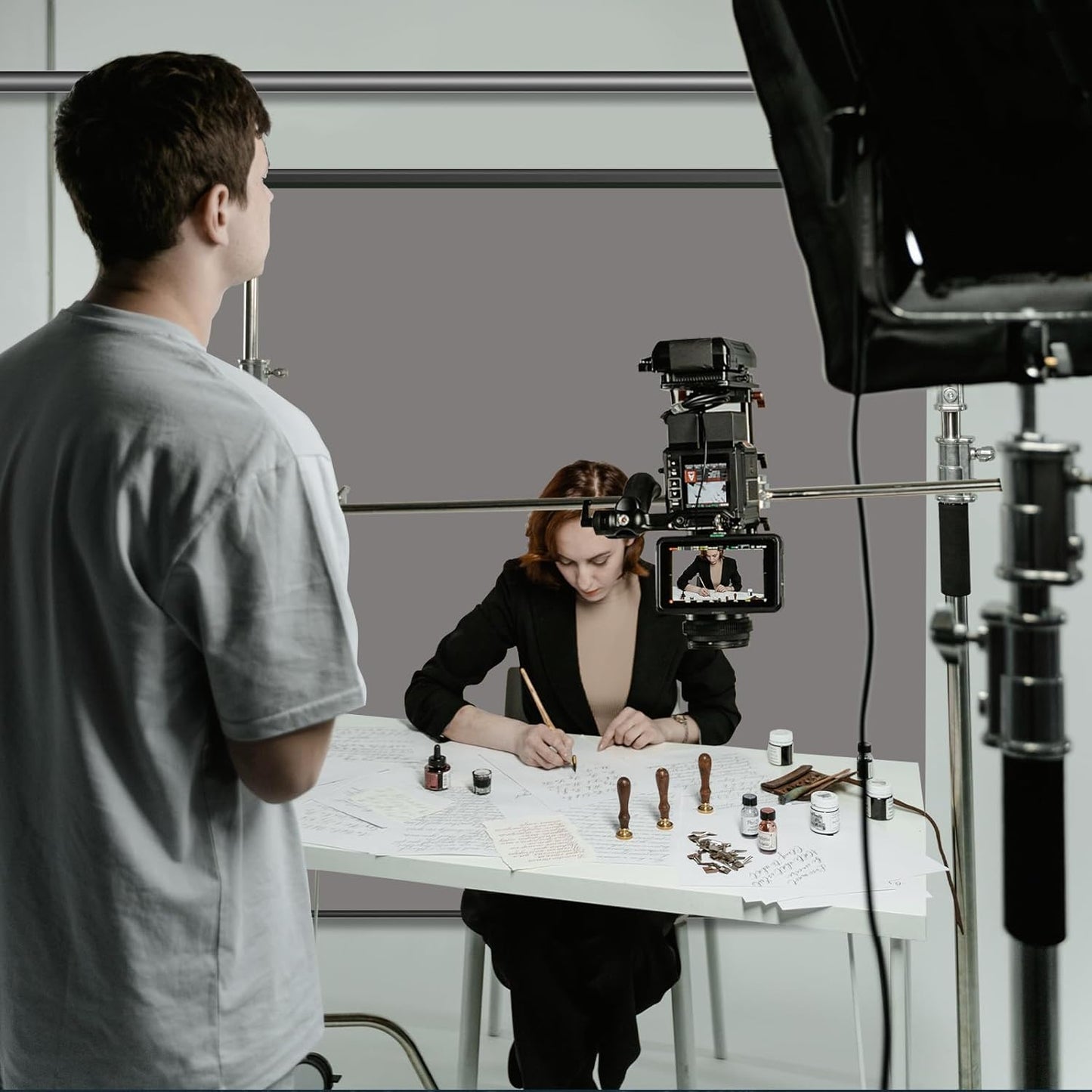 RAUBAY Retractable Pull Down Grey Screen Backdrop - 78.7" x 86.6" Collapsible Wall-Mount Background for Professional Video Production, Photography, TikTok and Video Conferencing