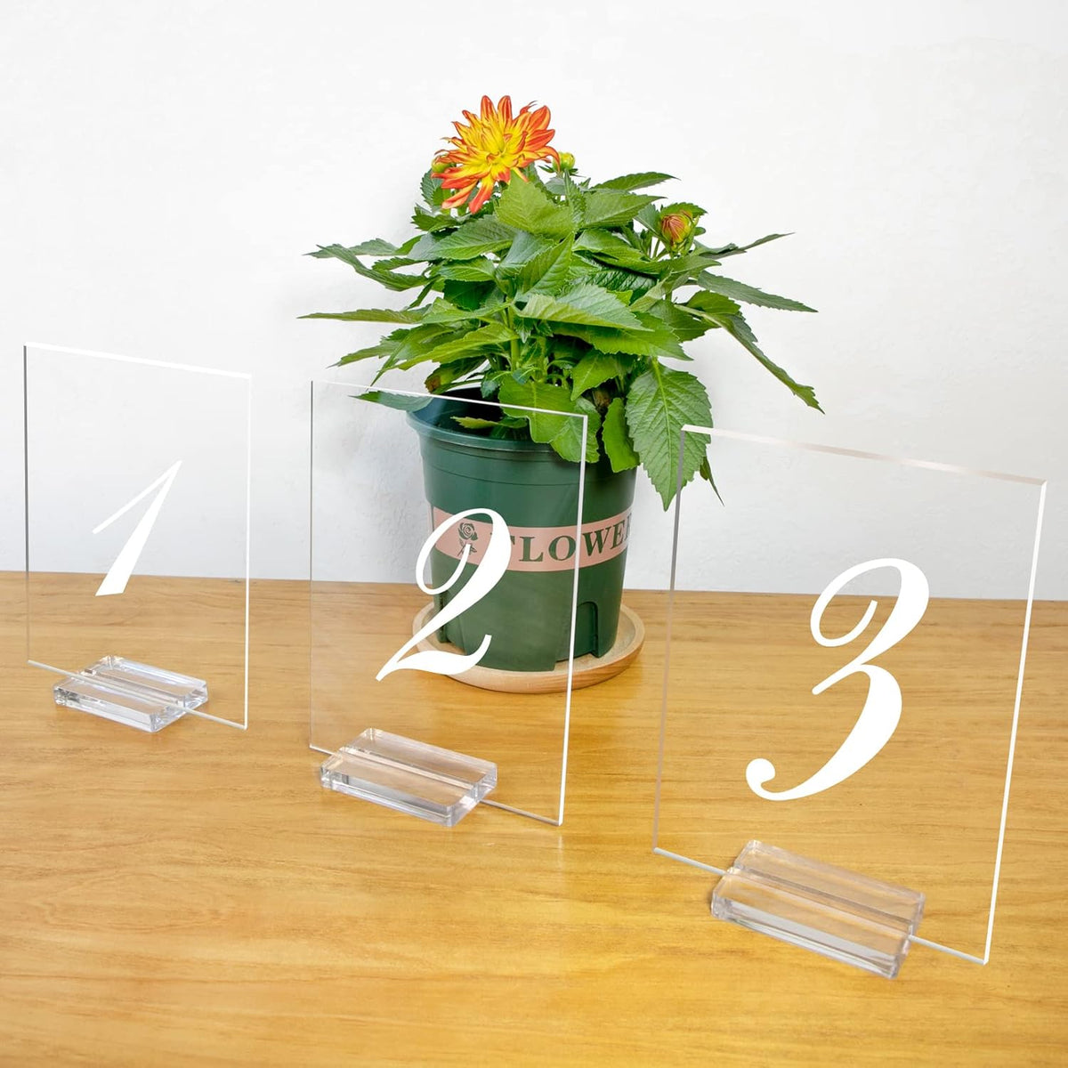 Acrylic Sign Holders, 20 PCS Clear Place Card Holders with Card Slot, Table Numbers Display Stands, for Wedding/Menu/Meeting/Table Numbers