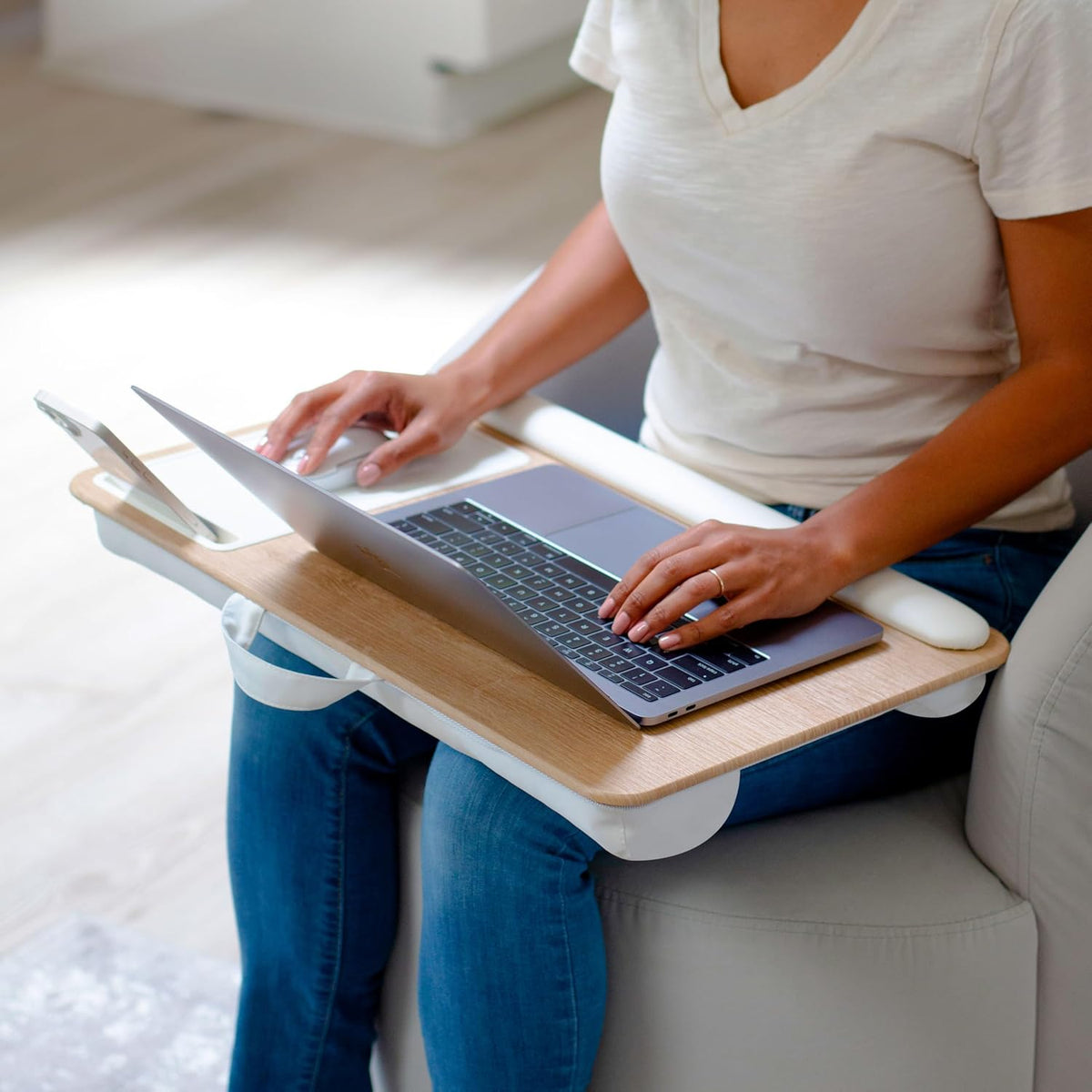 LAPGEAR Home Office Pro Lap Desk with Wrist Rest, Mouse Pad, and Phone Holder - White Oak Woodgrain - Fits up to 15.6 Inch Laptops - Style No. 91609