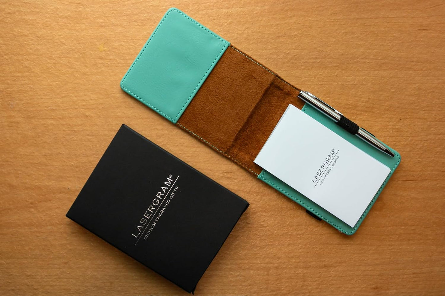 LaserGram Mini Padfolio with Notepad and Pen, Flag of The United States, Personalized Engraving Included (Teal)