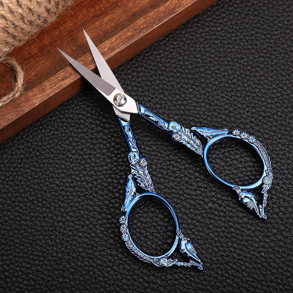 Embroidery Scissors, Small Sharp Pointed Detail Shears for DIY Craft Needlework Yarn Sewing Cross Stitch Thread Cutting Handicraft Tool, 4.6in Blue Little Bird